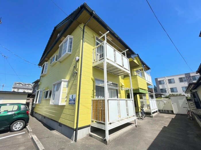 物件外観写真1　(外観写真)