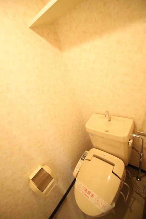 物件内観写真13　(トイレ)