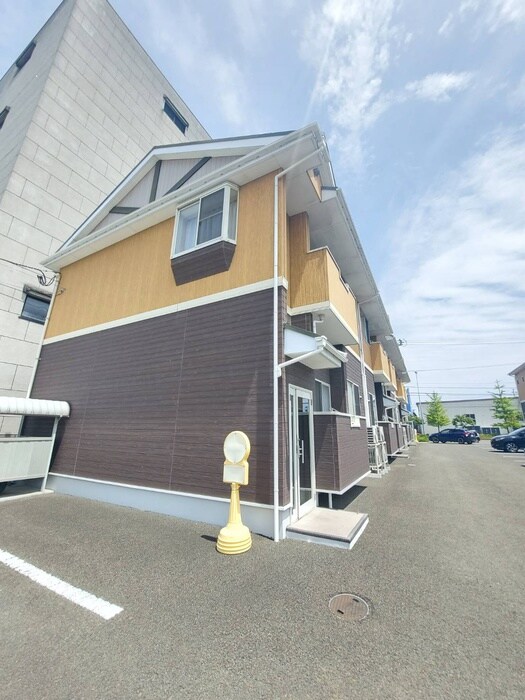 物件外観写真6　(外観写真)