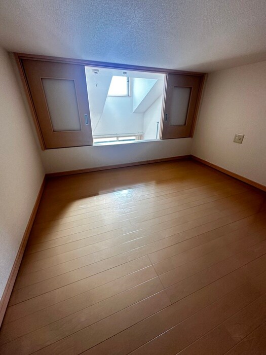 物件内観写真18　(居室)