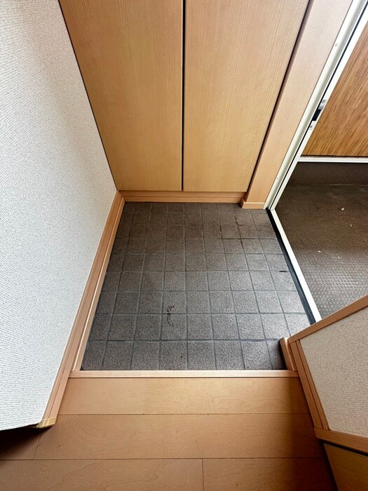 物件内観写真20　(玄関)