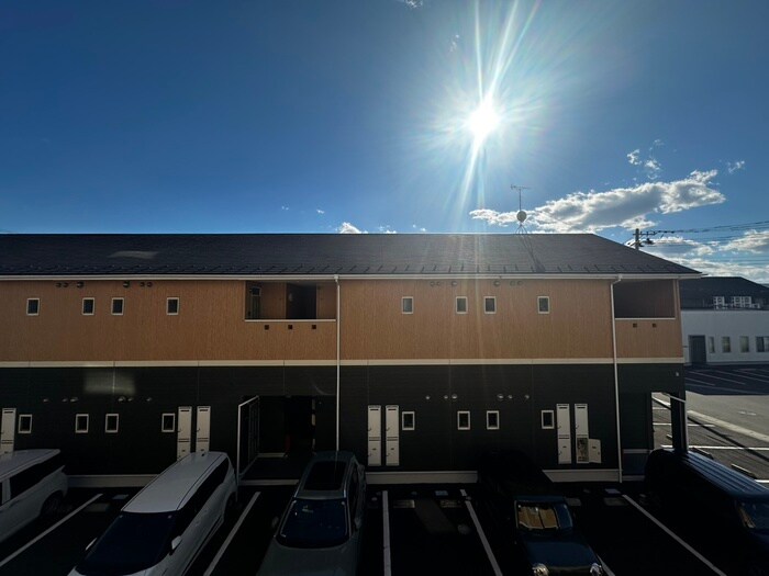 物件内観写真22　(室内からの展望)