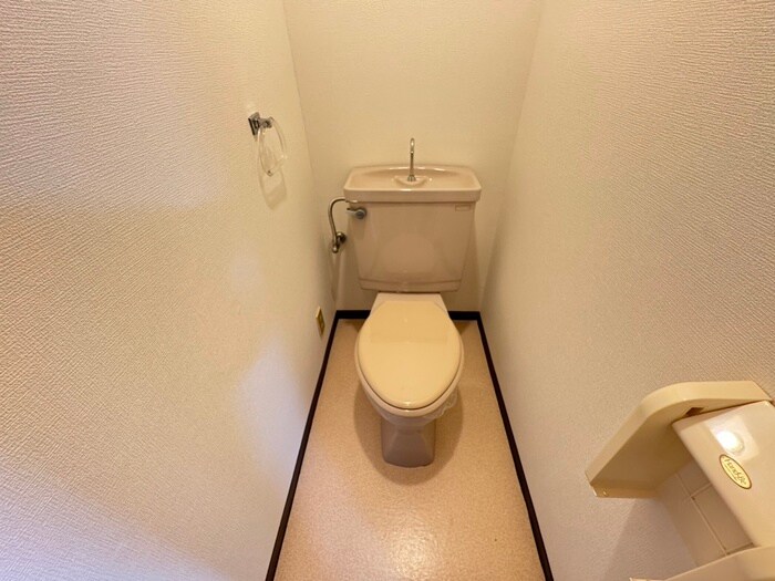 物件内観写真10　(トイレ)