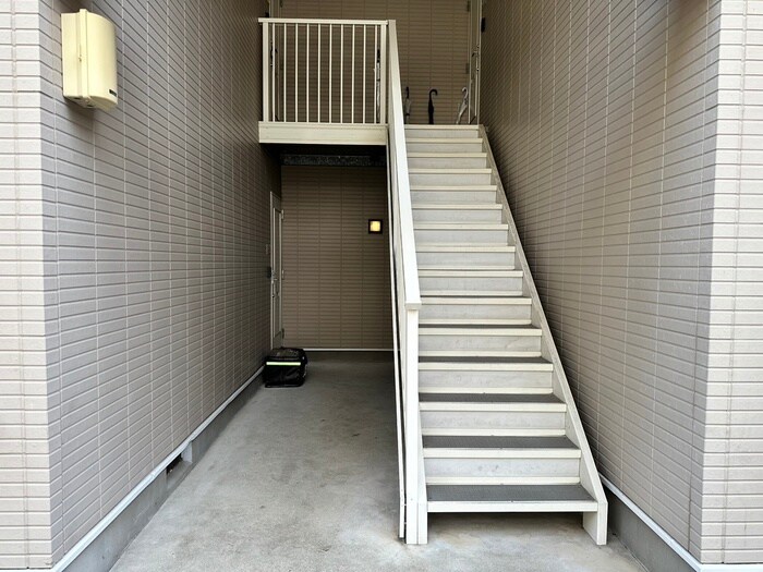 物件外観写真6　(建物設備)