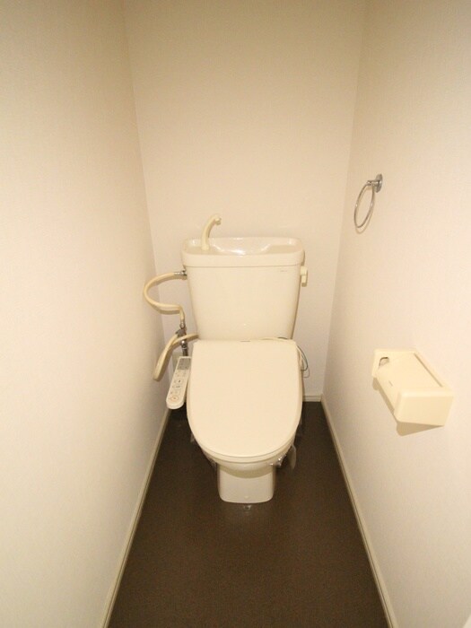 物件内観写真14　(トイレ)