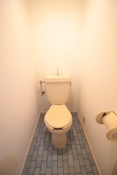 物件内観写真11　(トイレ)