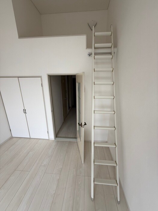 物件内観写真11　(ロフト)