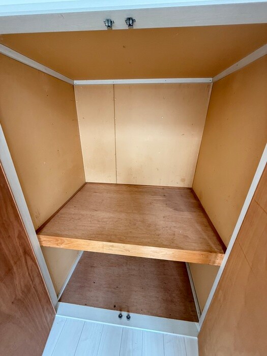 物件内観写真12　(収納)