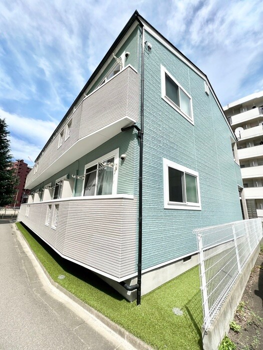 物件外観写真2　(外観写真)