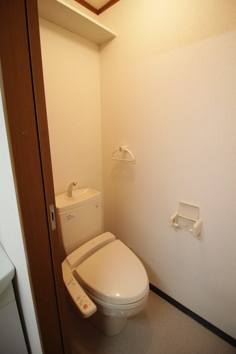 物件内観写真14　(トイレ)