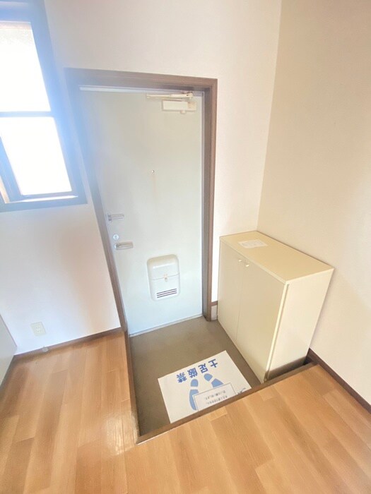 物件内観写真20　(玄関)