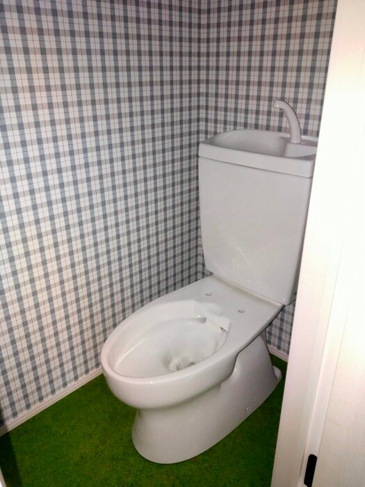 物件内観写真13　(トイレ)