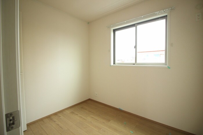 物件内観写真9　(居室)