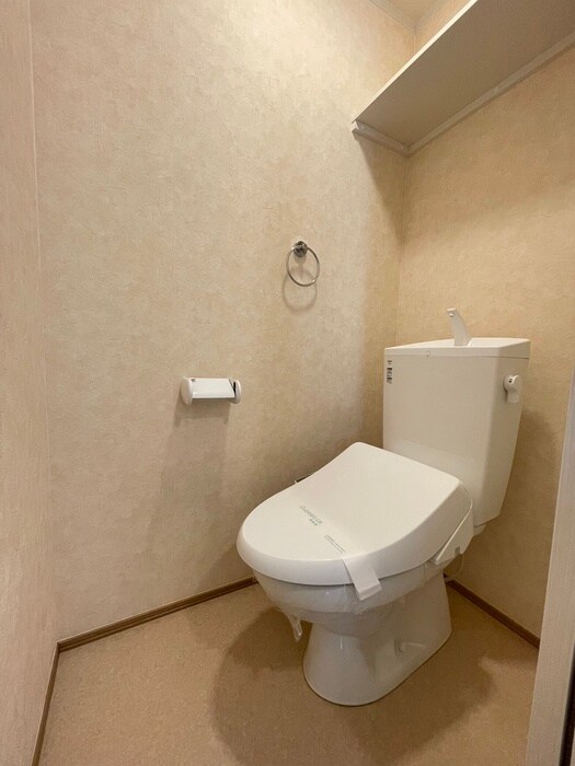 物件内観写真13　(トイレ)