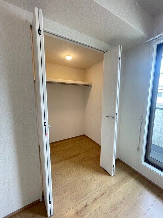 物件内観写真16　(収納)