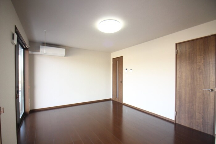 物件内観写真21　(居室)