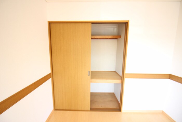 物件内観写真14　(収納)