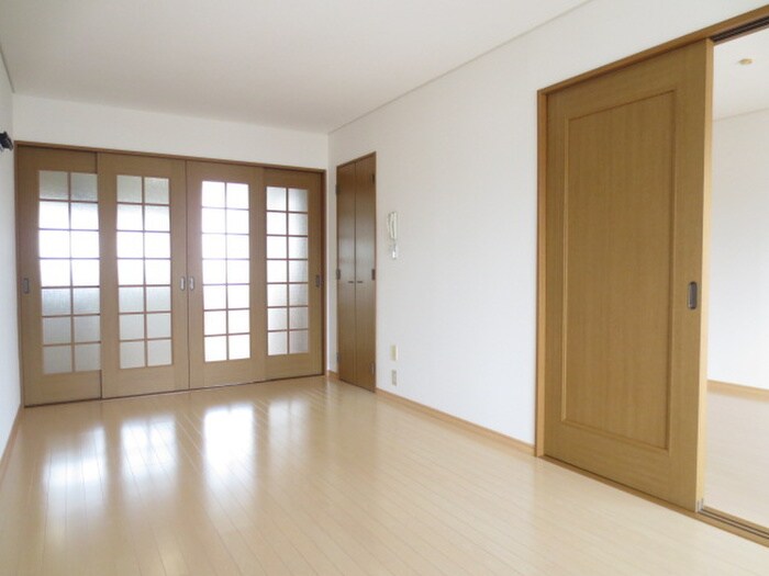 物件内観写真14　(居室)