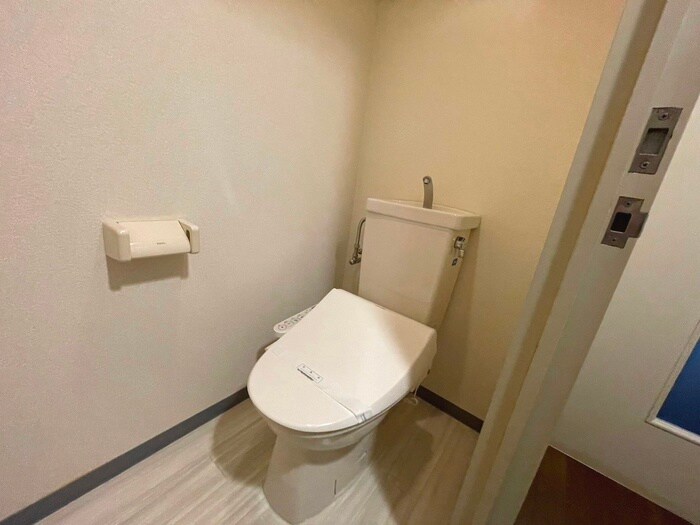 物件内観写真11　(トイレ)