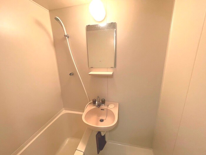 物件内観写真18　(洗面)