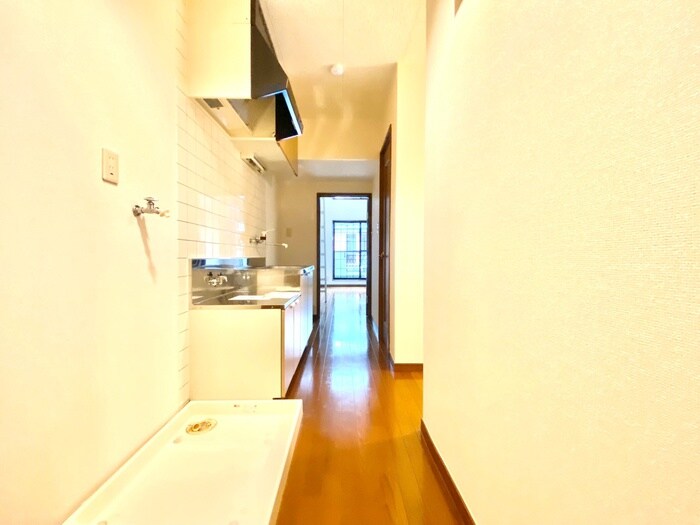 物件内観写真17　(廊下)