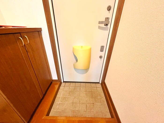 物件内観写真19　(玄関)