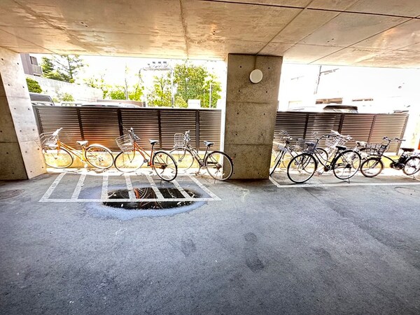 駐輪場