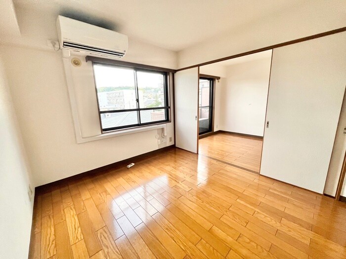 物件内観写真7　(居室)