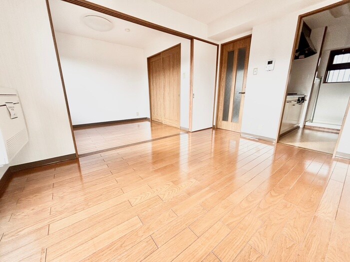 物件内観写真8　(居室)