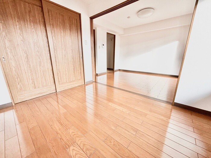 物件内観写真10　(居室)