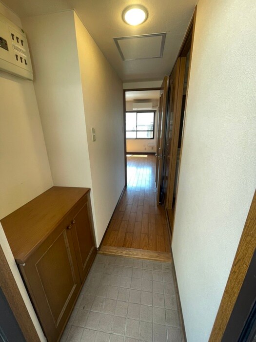 物件内観写真17　(廊下)