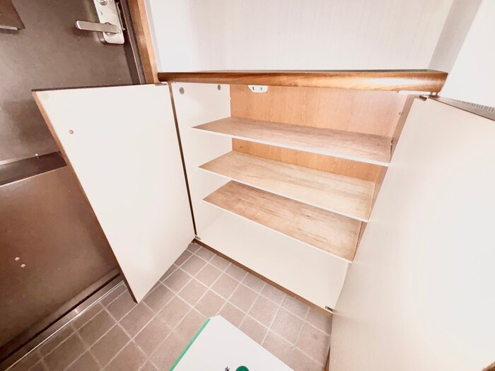 物件内観写真19　(靴箱)