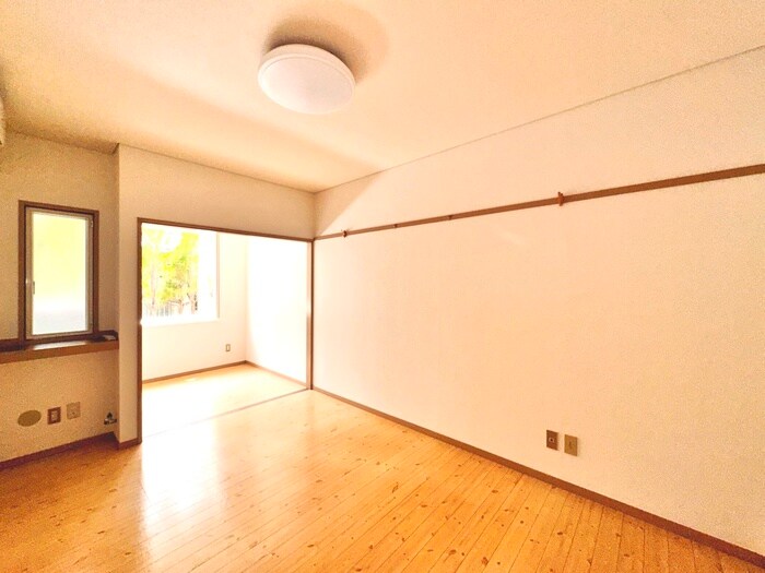 物件内観写真7　(居室)