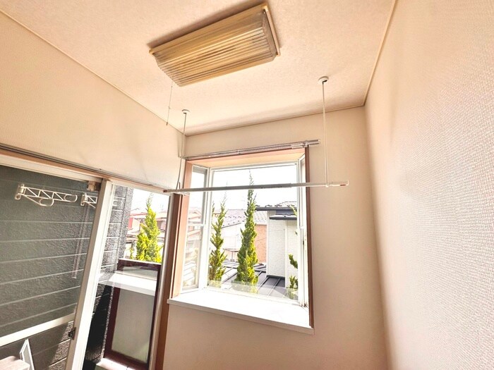 物件内観写真11　(居室)