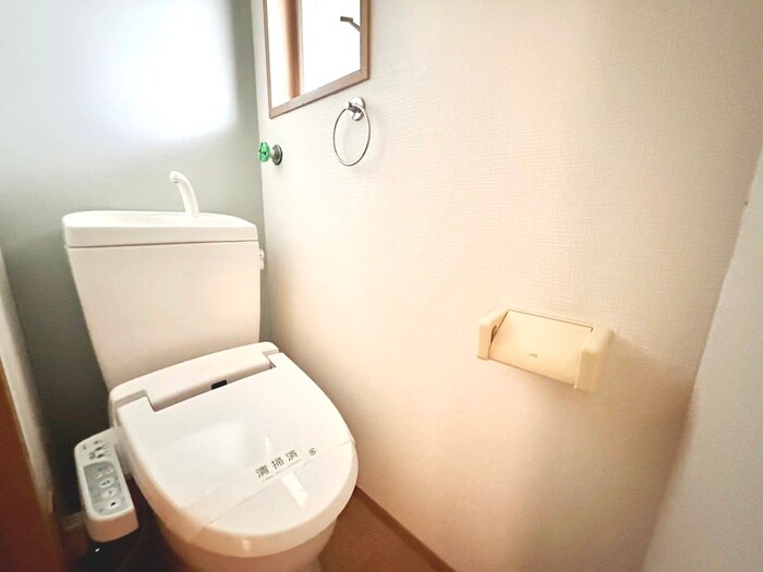 物件内観写真15　(トイレ)