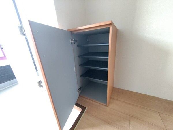 靴箱