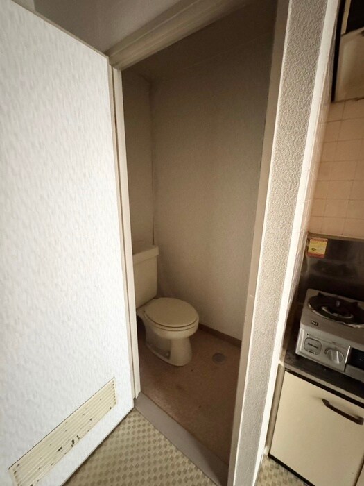 物件内観写真9　(トイレ)