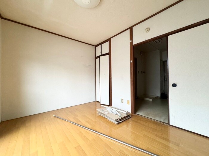 物件内観写真14　(居室)