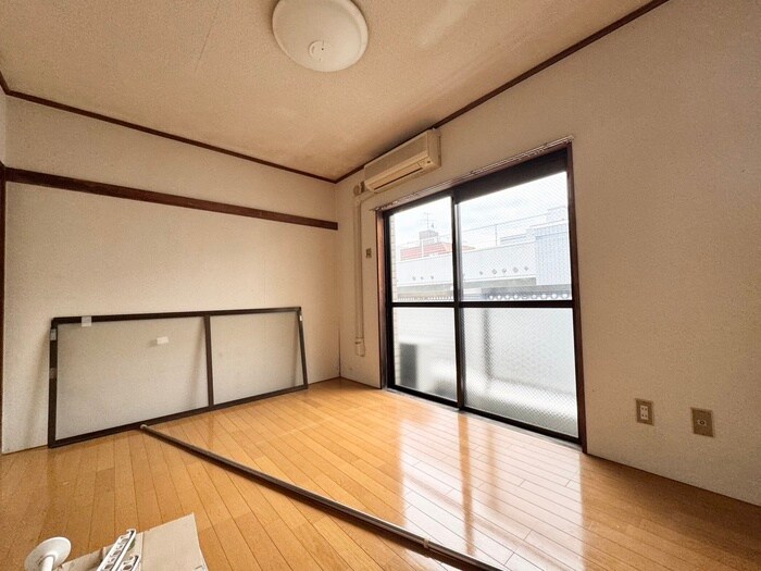 物件内観写真16　(居室)