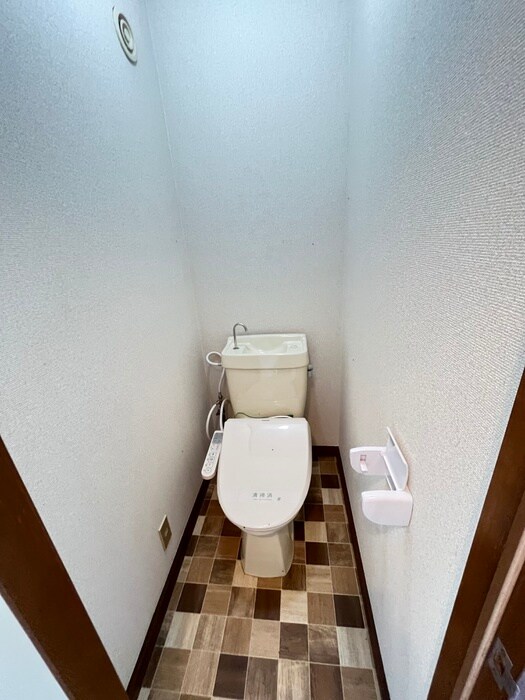 物件内観写真11　(トイレ)