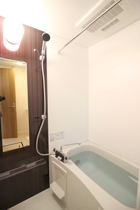 物件内観写真12　(バス／シャワールーム等)