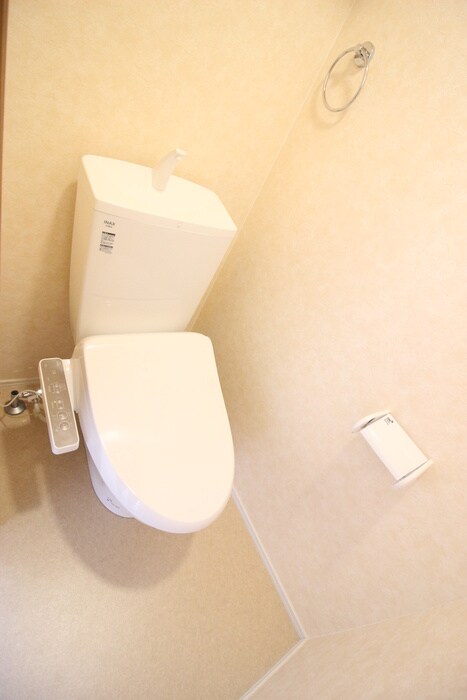 物件内観写真13　(トイレ)