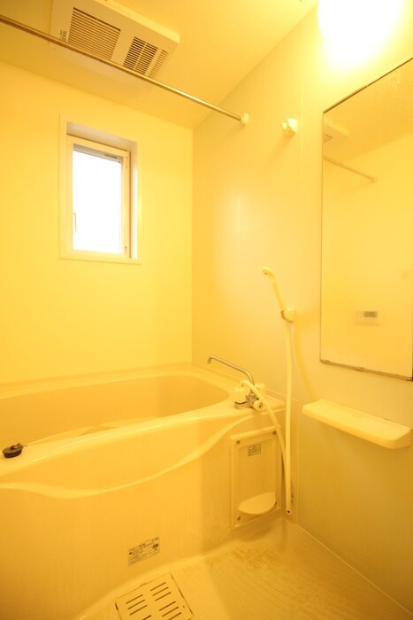 物件内観写真11　(バス／シャワールーム等)