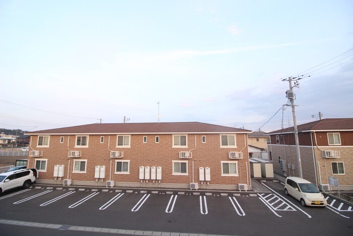 物件内観写真20　(室内からの展望)