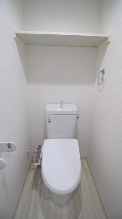 物件内観写真13　(トイレ)