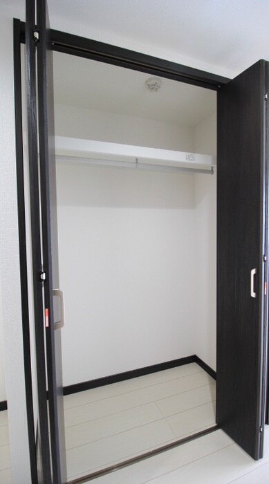 物件内観写真17　(収納)