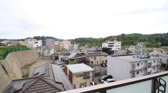 物件内観写真22　(室内からの展望)