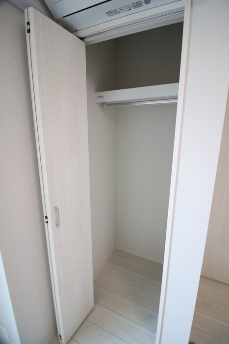 物件内観写真8　(収納)