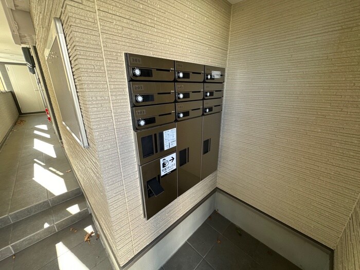 物件外観写真4　(建物設備)