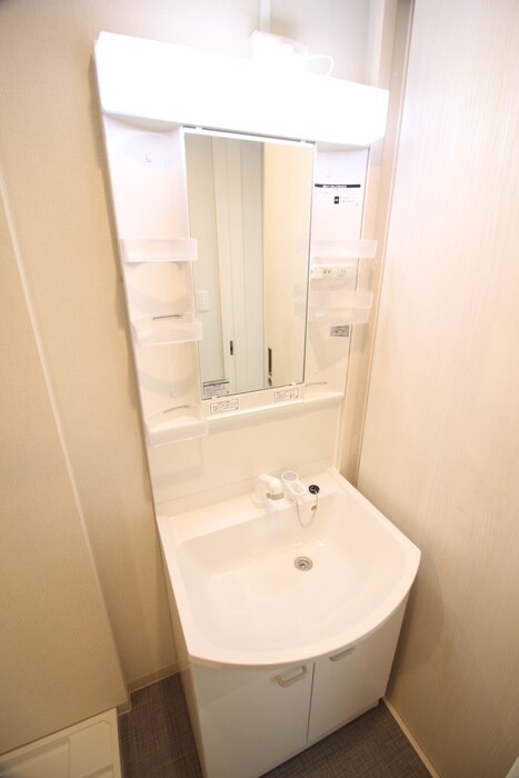 物件内観写真10　(洗面)